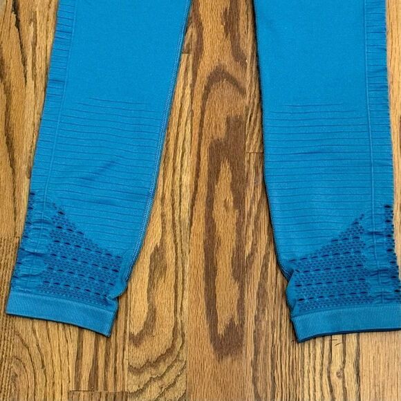 Gymshark Energy Laser Cut Dark Teal Leggings. Size Small. - Picture 7 of 7